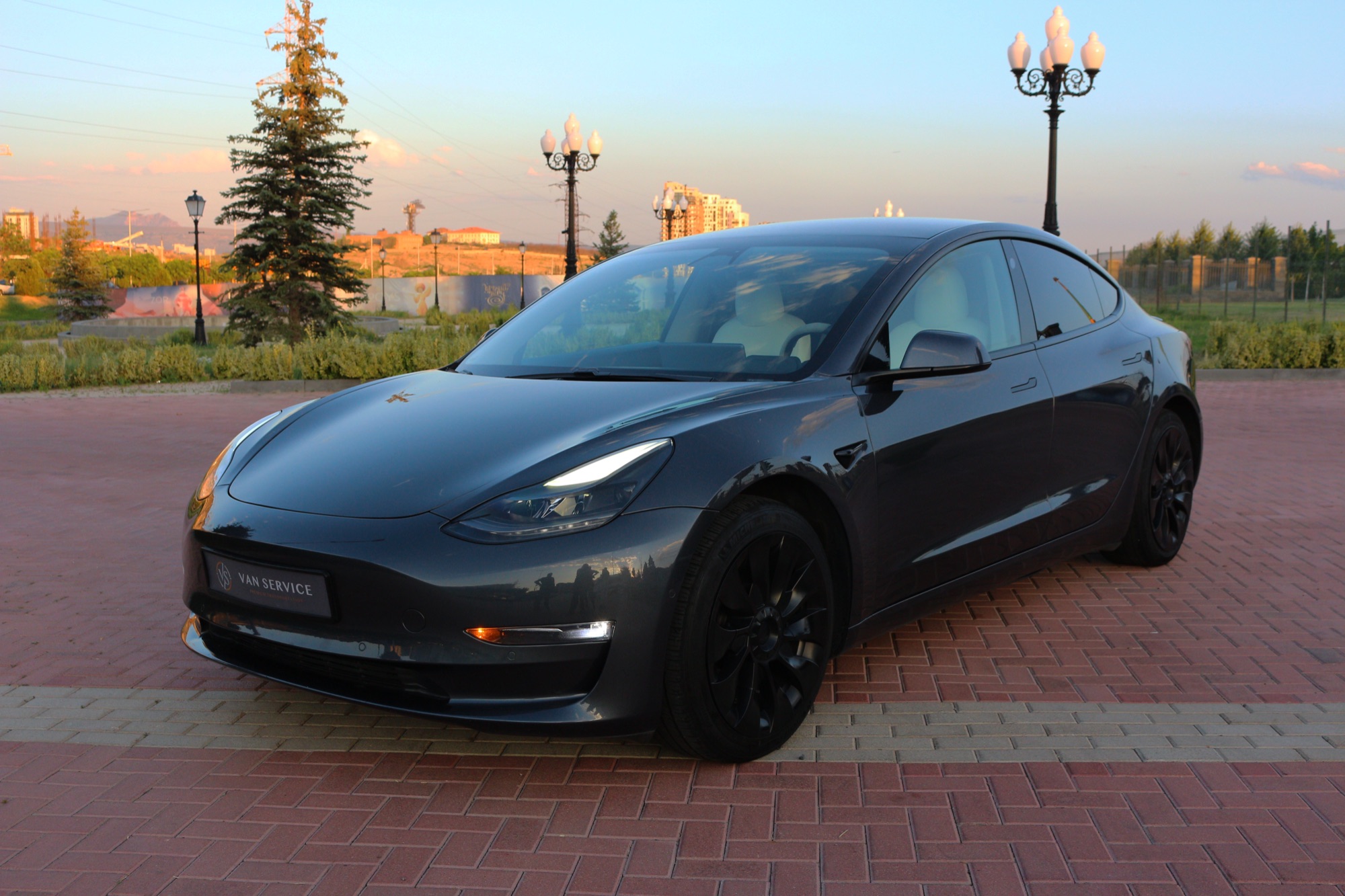 Tesla